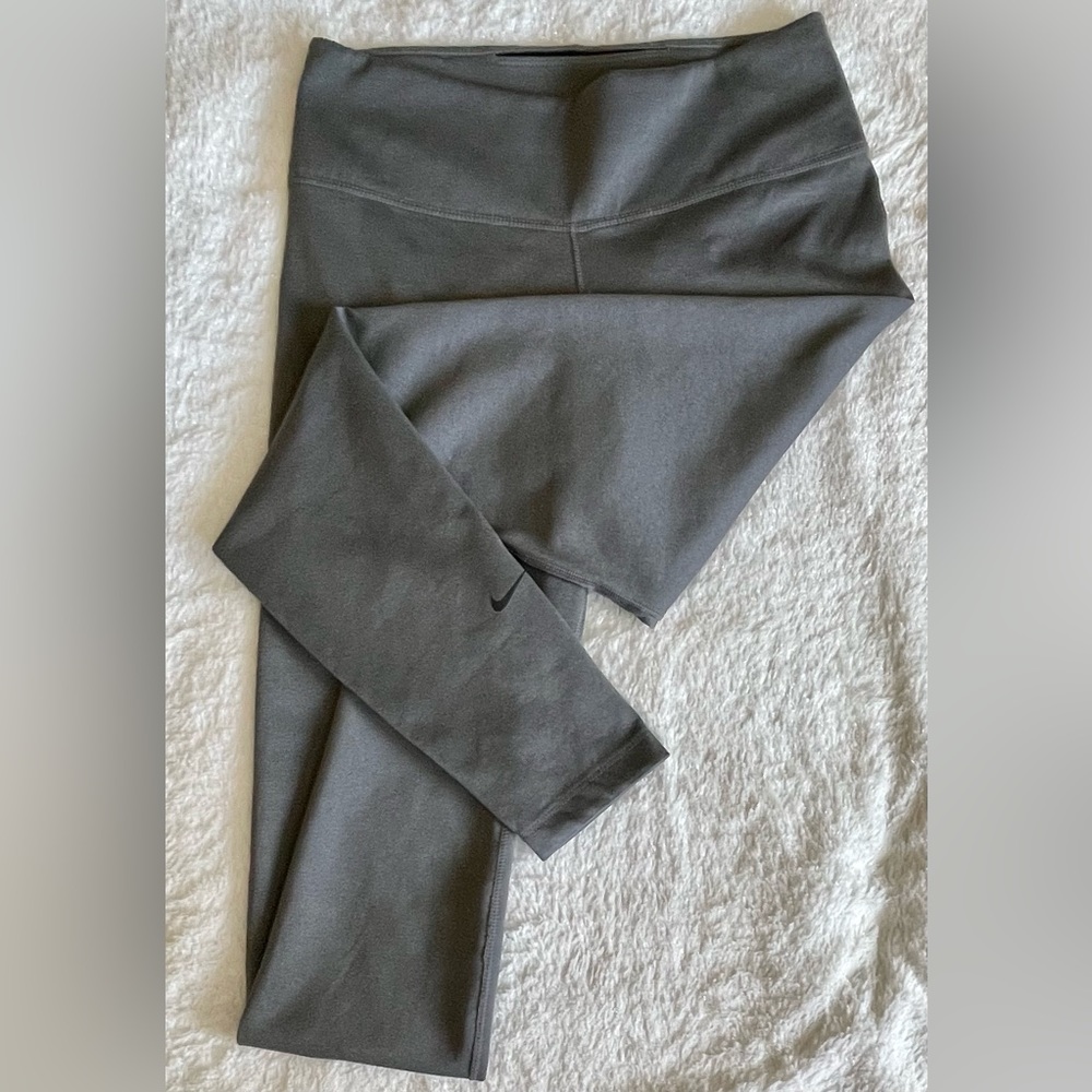 Nike Therma-Fit 7/8 Leggings